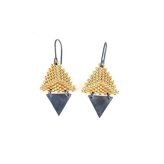 Dual Triangle. Fragment. Gold