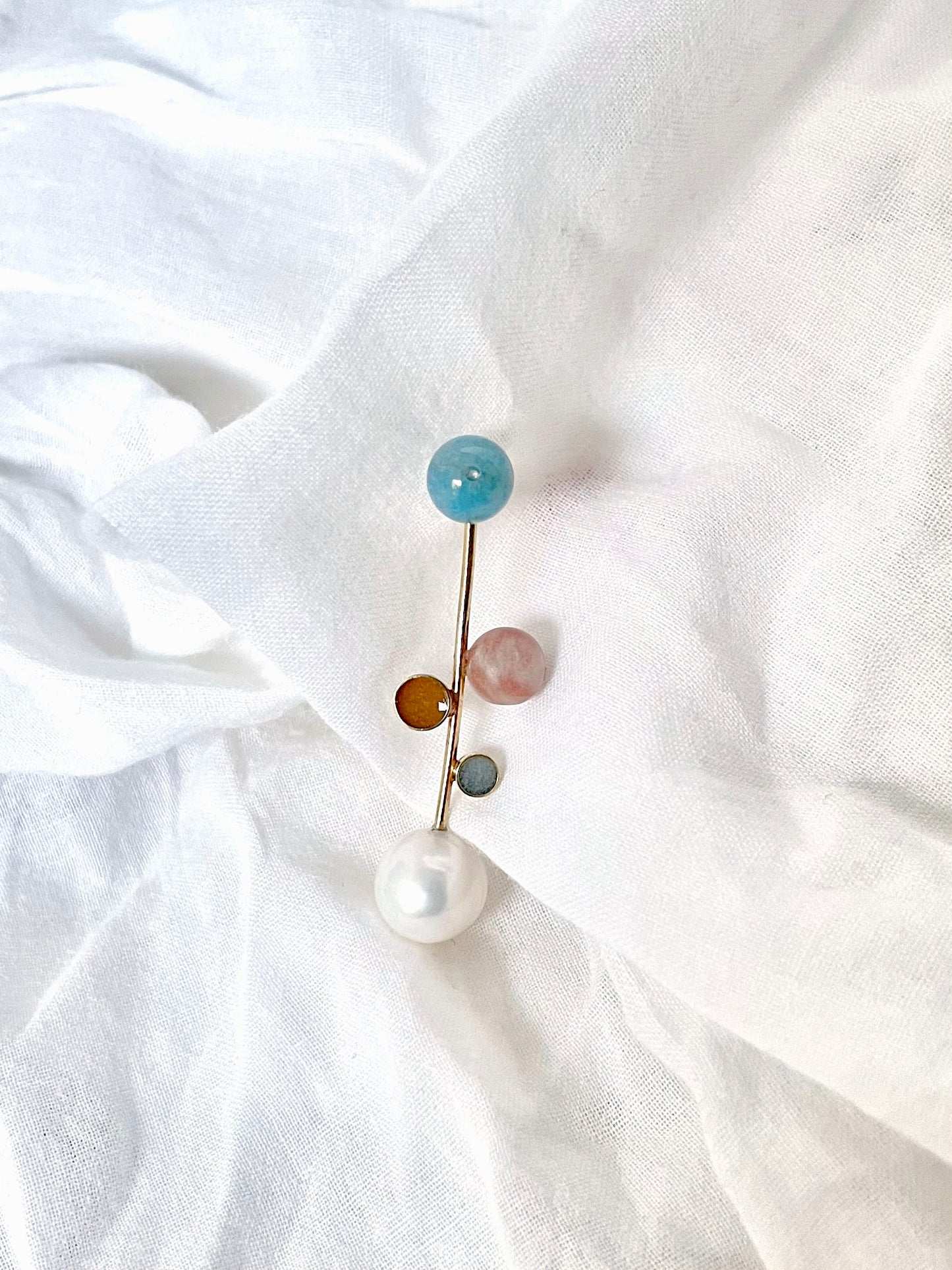 Kara. Mint and yellow. Freshwater Pearl, amazonit and sunstone.